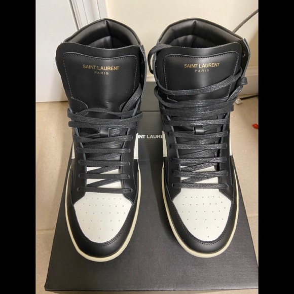 Saint Laurent Paris Sneakers - Picture 1 of 8
